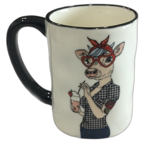 Signature Housewares Hipster 16 oz. Girl Cow with Glasses Mug. LNWOT - Picture 3 of 9